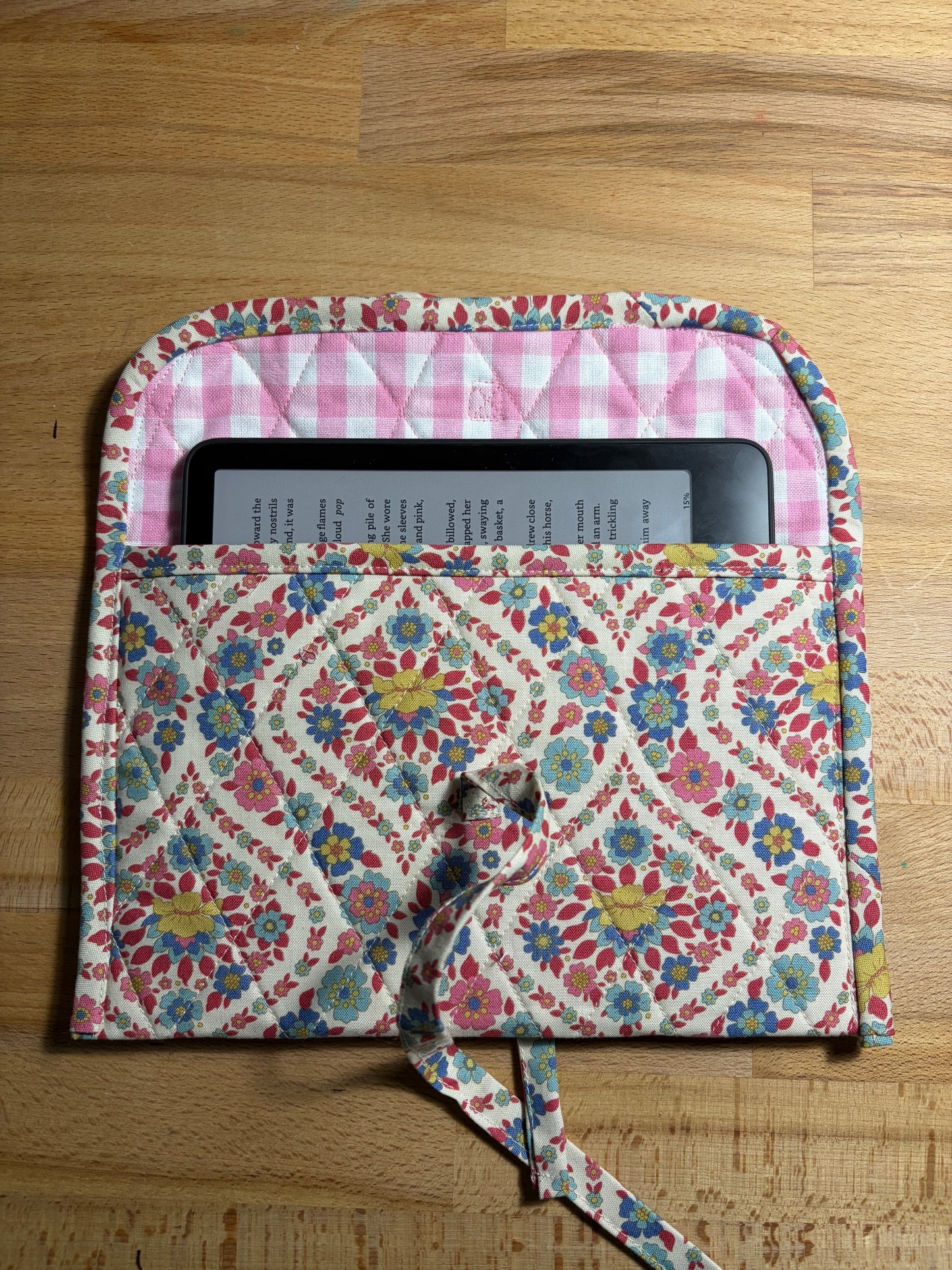 Wallflower Multicolor Floral Kindle Sleeve