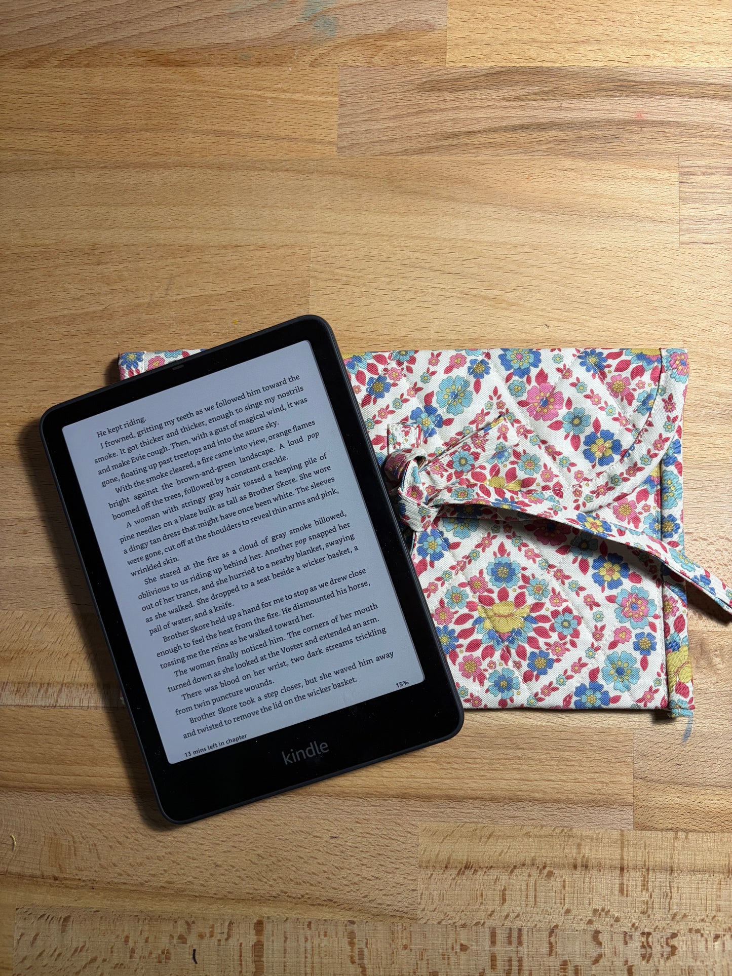 Wallflower Multicolor Floral Kindle Sleeve